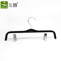 Hot saling rubber black set wooden hangers of forever 21